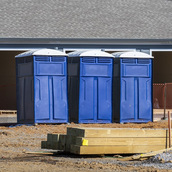 what is the maximum capacity for a single portable toilet in Blackstone Massachusetts